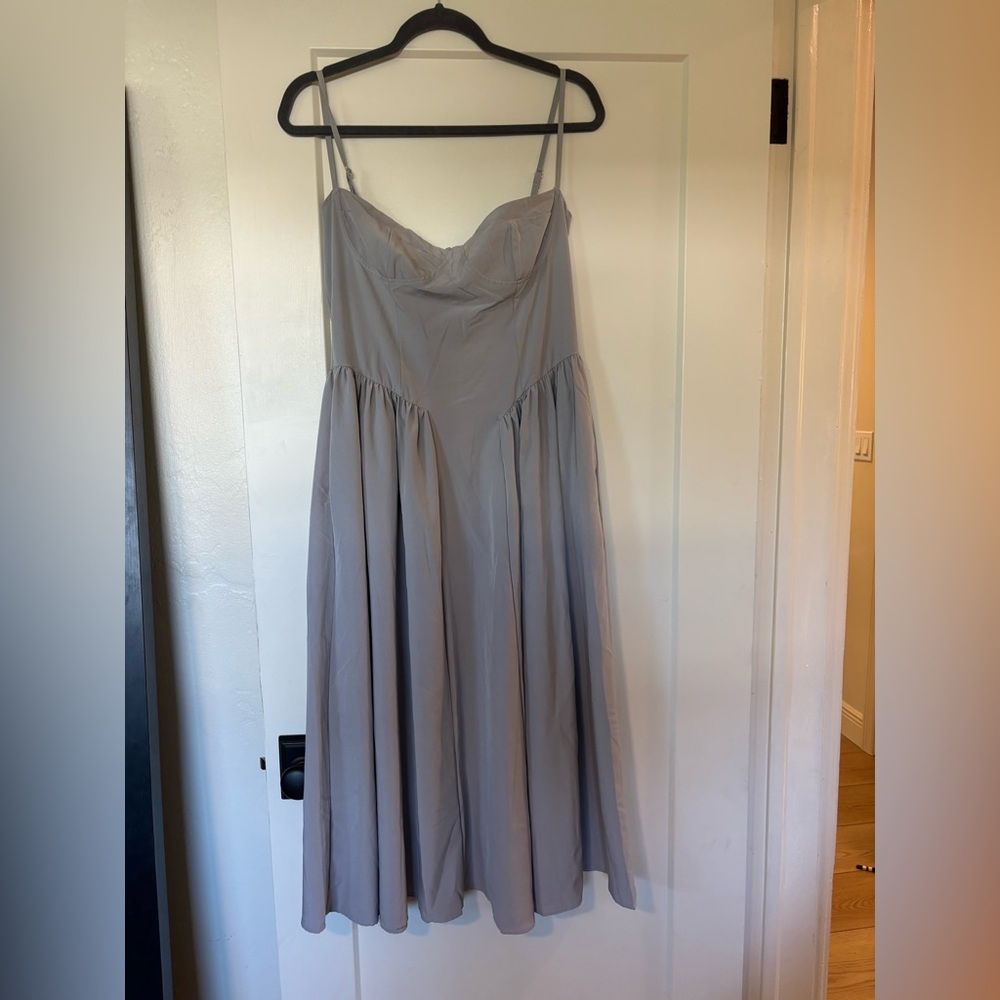 Elegant Gray Women's Dress